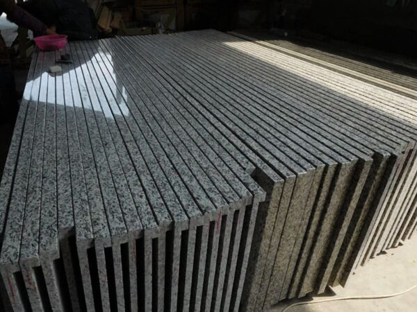P-White North Indian Granite Polished Countertop Slabs